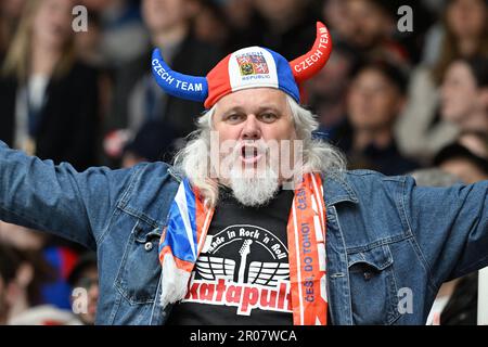 Brünn, Tschechische Republik. 07. Mai 2023. Tschechischer Fan in Aktion beim Euro Hockey Challenge Spiel Schweiz gegen Tschechische Republik in Brünn, Tschechische Republik, 7. Mai 2023. Kredit: Vaclav Salek/CTK Photo/Alamy Live News Stockfoto