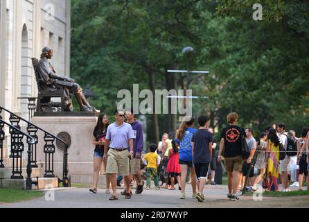 Monument, John Havard, Havard University, Cambridge, Massachusetts, USA Stockfoto