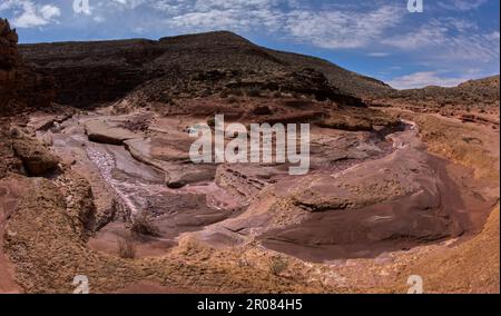 Die erste Kurve der Südgabel des Soap Creek Canyon am Marble Canyon Arizona. Stockfoto