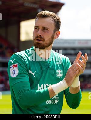 Barnsley, Großbritannien. 07. Mai 2023. Will Norris von Peterborough United applaudiert den Fans nach dem Sky Bet League 1-Spiel Barnsley gegen Peterborough in Oakwell, Barnsley, Großbritannien, 7. Mai 2023 (Foto von Nick Browning/News Images) in Barnsley, Großbritannien, am 5./7. Mai 2023. (Foto von Nick Browning/News Images/Sipa USA) Guthaben: SIPA USA/Alamy Live News Stockfoto