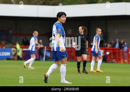 Crawley, Großbritannien. 07. Mai 2023. Broadfield Stadium, Vereinigtes Königreich, 07. Mai 2023 Geum Min Lee (9, Brighton) während eines Spiels in der Barclays Women's Super League zwischen Brighton & Hove Albion und West Ham United im Broadfield Stadium in Crawley, 07. Mai 2023, Vereinigtes Königreich (Bettina Weissensteiner/SPP) Kredit: SPP Sport Press Photo. Alamy Live News Stockfoto