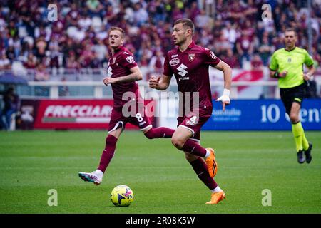 Alessandro Buongiorno (Turin FC) während der italienischen Meisterschaft ein Fußballspiel zwischen Turin FC und AC Monza am 7. Mai 2023 im Stadio Olimpico Grande Torino in Turin, Italien - Foto Luca Rossini / E-Mage Credit: Luca Rossini/E-Mage/Alamy Live News Stockfoto