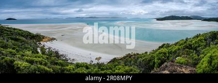 Panoramablick auf Whitehaven Beach, Whitsunday Island, Queensland, Australien Stockfoto