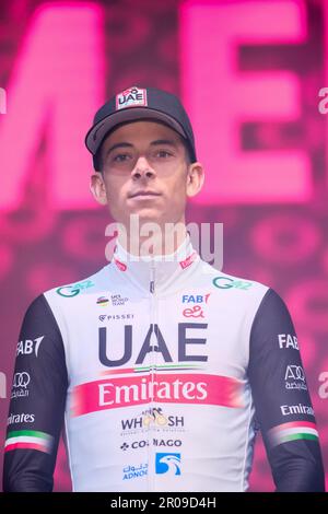 Davide Formolo aus Italien - Team Emirate der Vereinigten Arabischen Emirate während des Giro d'Italia 2023 106. Die offene Zeremonie der Teampräsentation für 106. Giro d'Italia 2023 in Pescara (Italien) Stockfoto