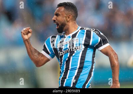 Porto Alegre, Brasilien. 07. Mai 2023. Arena Do Gremio Everton Galdino Do Gremio feiert sein Tor während des Spiels zwischen Gremio und Red Bull Bragantino für die 4. Runde der brasilianischen Meisterschaft 2023 in der Arena Do Gremio am Sonntag 07. 30761 $ (Richard Ducker/SPP) Guthaben: SPP Sport Press Photo. Alamy Live News Stockfoto