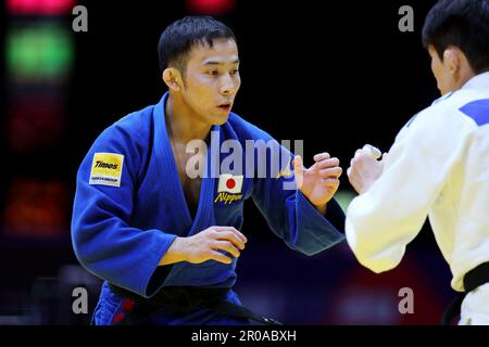 (L-R) Naohisa Takato (JPN), Harim Lee (KOR), 7. MAI 2023 - Judo : World Judo Championships Doha 2023 Männer -60kg Bronze Medal Match in Ali bin Hamad Al Attiyah Arena, Doha, Katar. (Foto: Naoki Nishimura/AFLO SPORT) Stockfoto