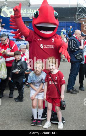 Fans von Mighty Red im Prenton Park vor Liverpool V Manchester City (Terry Scott/SPP) Guthaben: SPP Sport Press Photo. Alamy Live News Stockfoto