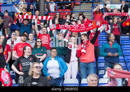 Fans im Prenton Park vor Liverpool gegen Manchester City (Terry Scott/SPP). Gutschrift: SPP Sport Press Photo. Alamy Live News Stockfoto