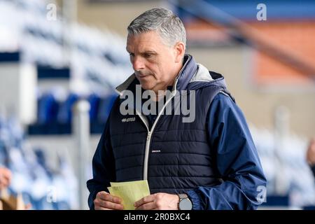 Hartlepool United Manager John Askey kommt zum Sky Bet League 2 Spiel Stockport County gegen Hartlepool United im Edgeley Park Stadium, Stockport, Großbritannien, 8. Mai 2023 (Foto: Ben Roberts/News Images) Stockfoto