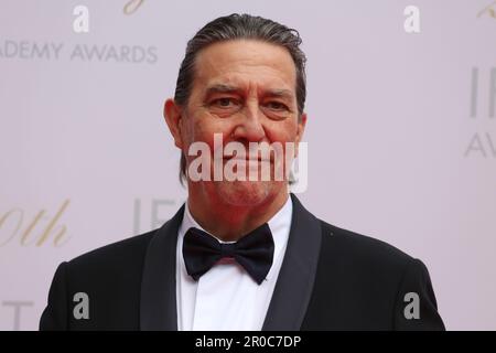 Dublin, Irland. 7. Mai 2023 Ciaran Hinds auf dem roten Teppich bei den Irish Film and Television Awards (IFTAs), Dublin Royal Convention Centre. Kredit: Doreen Kennedy/Alamy Live News. Stockfoto