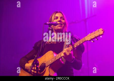 Clews tritt im Northcote Theatre in Melbourne, Australien auf Stockfoto