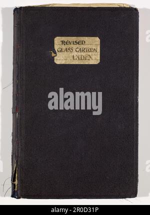 Morris & Company – Index of Windows Album of Bunted Glass Designs, 1900-1910. Design Record Book Index. Herausgeber: HC Marillier. Alphabetisch indizierter Katalog mit drei Seiten lockerem Blattindex auf der Rückseite. Stockfoto