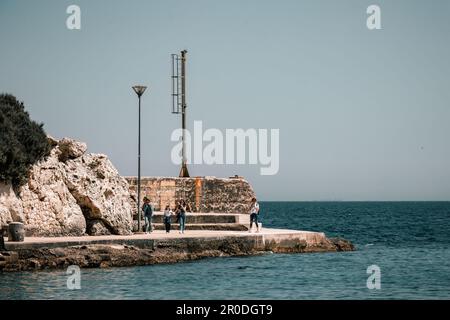 Der Hafen von Tricase, der seit 1400 bekannt ist, ist ein natürlicher Einlass - Salento, Apulien, Italien Stockfoto