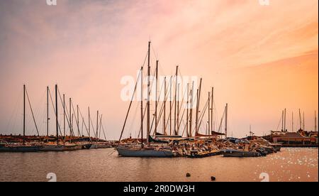 Santa Maria di Leuca ist der südlichste Ableger der Halbinsel Salento, ein Ort reich an Geschichte, Kultur und malerischen Wundern. Stockfoto