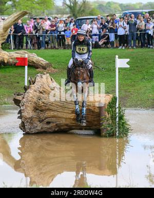 Badminton, Großbritannien. 07. Mai 2023. 07. Mai 2023 - Badminton Horse Trials - Cross-Country Test - Badminton - Gloucestershire Alexander Bragg reitet Quindiva während des Cross-Country-Tests bei den Badminton Horse Trials. Bildkredit: Mark Pain/Alamy Live News Stockfoto