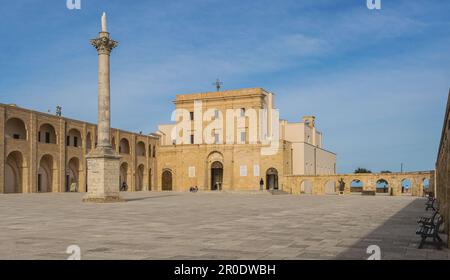 Basilika-Schrein von Santa Maria de Finibus Terrae - Salento, Apulien, Italien Stockfoto