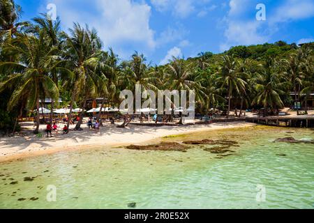 Strand der Insel May Rut Trong, in der Nähe der Insel Phu Quoc, Vietnam Stockfoto