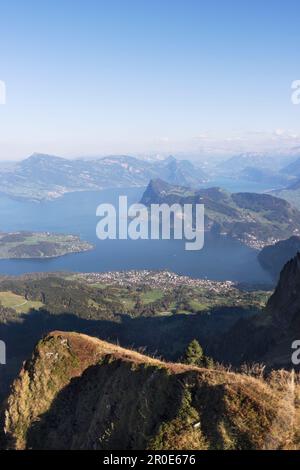 Blick vom Pilatus (2128m) auf den Vierwaldstättersee, Luzern, Schweiz Stockfoto