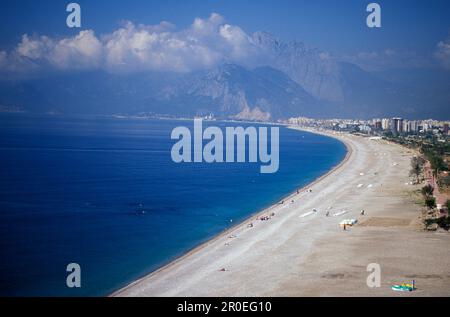 Blick über Konyaalti Beach, Antalya, Turk. Riviera Truthahn Stockfoto