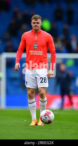 Brighton, Großbritannien. 08. Mai 2023. Evan Ferguson von Brighton und Hove Albion vor dem Premier League-Spiel zwischen Brighton & Hove Albion und Everton im Amex am 8. 2023. Mai in Brighton, England. (Foto von Jeff Mood/phcimages.com) Kredit: PHC Images/Alamy Live News Stockfoto