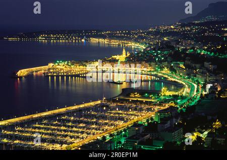 Beleuchteter Seehafen bei Nacht, Menton, Cap Martin, Cote d'Azur, Alpes Maritimes Provence, Frankreich, Europa Stockfoto