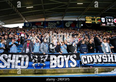 Huddersfield, Großbritannien. 08. Mai 2023. Fan von Huddersfield Town während des Sky Bet Championship-Spiels Huddersfield Town vs Reading im John Smith's Stadium, Huddersfield, Großbritannien, 8. Mai 2023 (Foto von Ben Early/News Images) in Huddersfield, Großbritannien, am 5./8. Mai 2023. (Foto: Ben Early/News Images/Sipa USA) Guthaben: SIPA USA/Alamy Live News Stockfoto