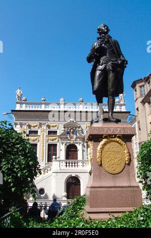 Goethe Satue vor der alten Börse am Naschmarkt, Leipzig, Sachsen, Deutschland Stockfoto