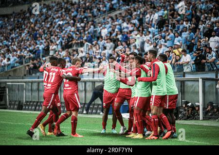 7. Mai 2023, Porto Alegre, Rio Grande do Sul, USA: (SPO) brasilianische Fußballmeisterschaft: Gremio gegen Red Bull Bragantino. 07. Mai 2023, Porto Alegre, Brasilien: Fußballspiel zwischen Gremio und Bragantino, gültig für die vierte Runde der brasilianischen Fußballmeisterschaft, die in der Arena do Gremio im Norden von Porto Alegqqre stattfindet, am Sonntag (7.) Kredit: Matheus PE/Thenews2 (Kredit: © Matheus PE/TheNEWS2 via ZUMA Press Wire) NUR REDAKTIONELLE VERWENDUNG! Nicht für den kommerziellen GEBRAUCH! Stockfoto