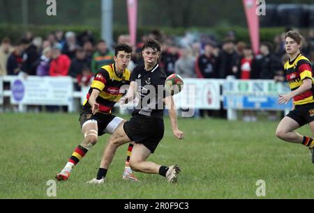 Carmarthen Quins RFC Youth gegen Burryport RFC Youth Scarlets Cup Finale 2023 Stockfoto