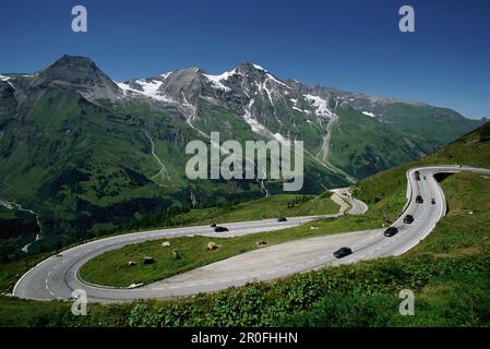 Verkehr auf der Grossglockner High Alpine Road, hohe Tauern, Österreich Stockfoto