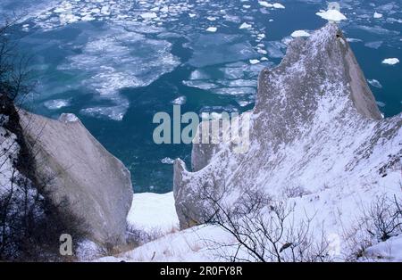 Europa, Deutschland, Mecklenburg-Vorpommern, Insel Rügen, Wissower Klinks, Kreidefelsen im Jasmund National Park Stockfoto