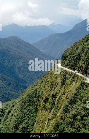 Die Yungas-Straße, Straße des Todes Straße hinunter die Yungas, Tiefland von Beni Region, Bolivien, Südamerika Stockfoto