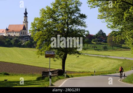 Landschaft in der Nähe von Bad Endorf am Chiemsee, Bayern, Deutschland Stockfoto