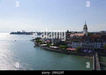 Blick aus der Vogelperspektive auf Friedrichshafen, Baden-Württemberg, Deutschland Stockfoto