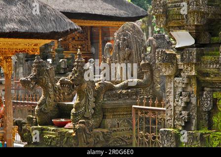 Steinfiguren im verlassenen Tirtha Empul Tempele Central Bali, Indonesien, Asien Stockfoto