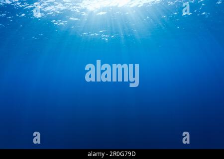 Sonnenstrahlen diffuses Meer, Mikronesien, Palau Stockfoto
