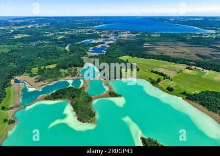 Luftaufnahme über die Seen Osterseen, Seeshaupt, Starnberger See, Oberbayern, Deutschland, Europa Stockfoto