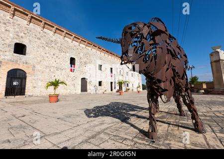 Statue im Museo de Las Casas Reales ehemals Palast des Governors, Santo Domingo, Dominikanische Republik Stockfoto