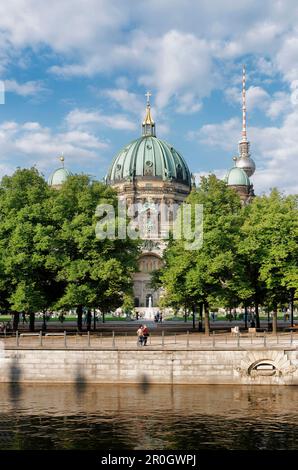 Spree, Kupfergraben, Lustgarten, Kathedrale, Fernsehturm, Berlin Mitte, Berlin, Deutschland Stockfoto