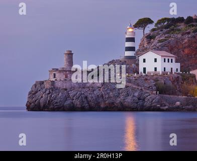 Far de Bufador und Far de sa Creu, Port de Soller, Soller, Mallorca, Spanien Stockfoto