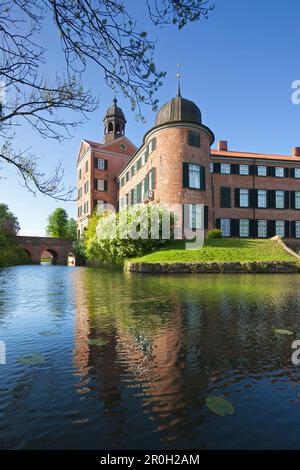 Eutiner Schloss im Sonnenlicht, Eutin, Naturpark Holsteinische Schweiz, Ostsee, Schleswig-Holstein, Deutschland, Europa Stockfoto