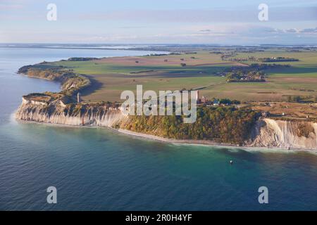 Kap Arkona aus der Vogelperspektive auf der Halbinsel Wittow, Insel Ruegen, Ostseeküste, Mecklenburg-Vorpommern, Deutschland, Europa Stockfoto