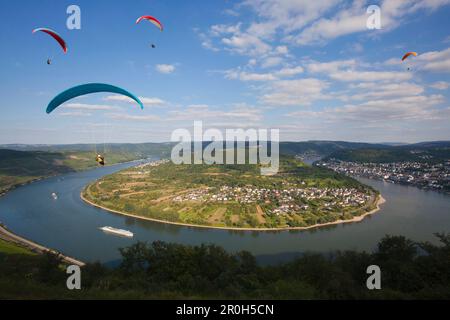 Gleitschirm am Rhein Sinuosity in der Nähe von Boppard, Rhein, Rheinland-Pfalz, Deutschland Stockfoto