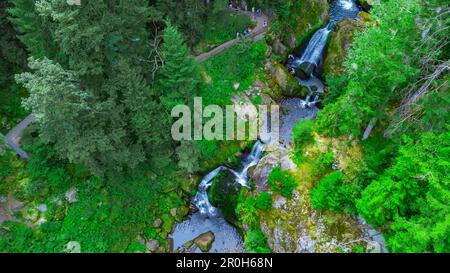 Ein malerischer Blick auf die Triberger Wasserfälle im Schwarzwald von Triberg im Schwarzwald, Baden-Württemberg Stockfoto