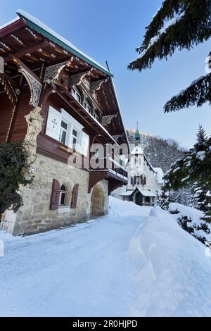 Pfarrkirche in Winter, Semmering, Niederösterreich, Österreich Stockfoto