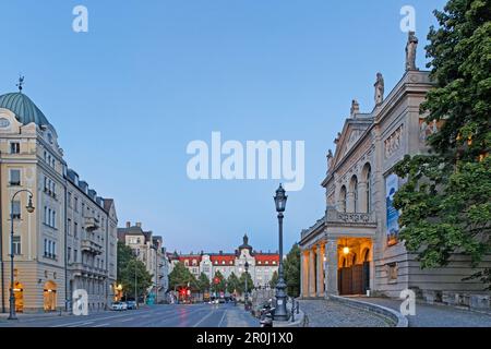 Prinzregentenplatz und Prinzregenten Theater, Bogenhausen, München, Oberbayern, Deutschland Stockfoto