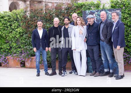 Rom, Italien. 08. Mai 2023. Die Besetzung nimmt am Fototermin des Films „La Caccia“ im Cinema Barberini in Rom Teil (Foto von Matteo Nardone/Pacific Press) Kredit: Pacific Press Media Production Corp./Alamy Live News Stockfoto