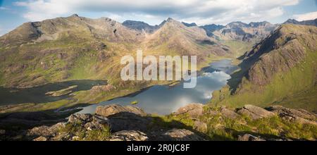 Loch Coruisk, Eilean Glas, Loch Na Cuilce, Isle Of Skye, innere Hebriden, Highland, Schottland, Vereinigtes Königreich Stockfoto