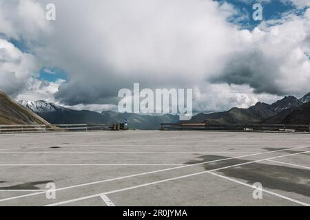 Parkplatz Franz-Josef-Hoehe, Hochalpenstraße Grossglockner, hohe Tauern Gebirgskette, Österreich Stockfoto