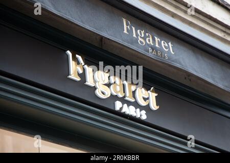 lyon , Aura France - 05 01 2023 : Figaret Paris Logo Eingangswand und Textschild des französischen Ladens mit Kollektion von hochwertigen Hemden Fassade s Stockfoto